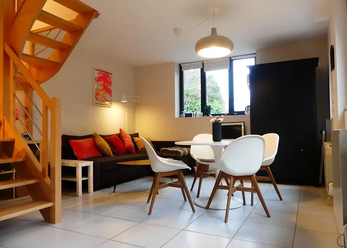 Cute Little House - Classe 3 Etoiles - 200 M Gare - Parking Prive *