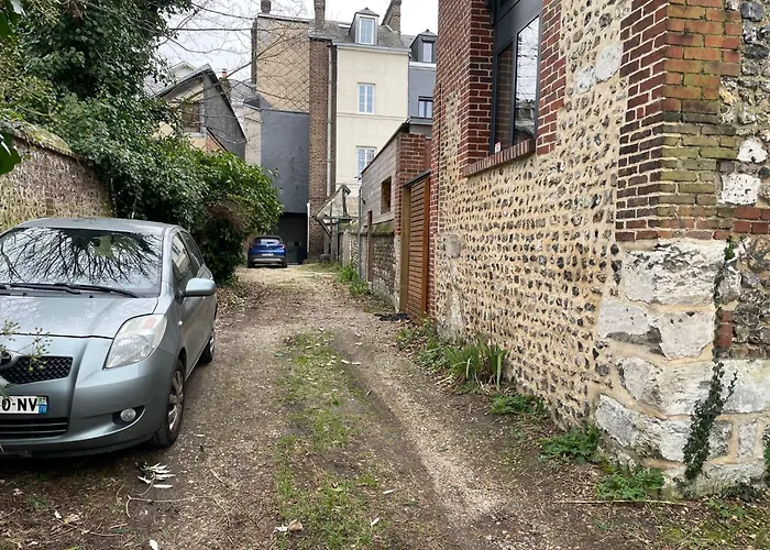 度假居 Cute Little House